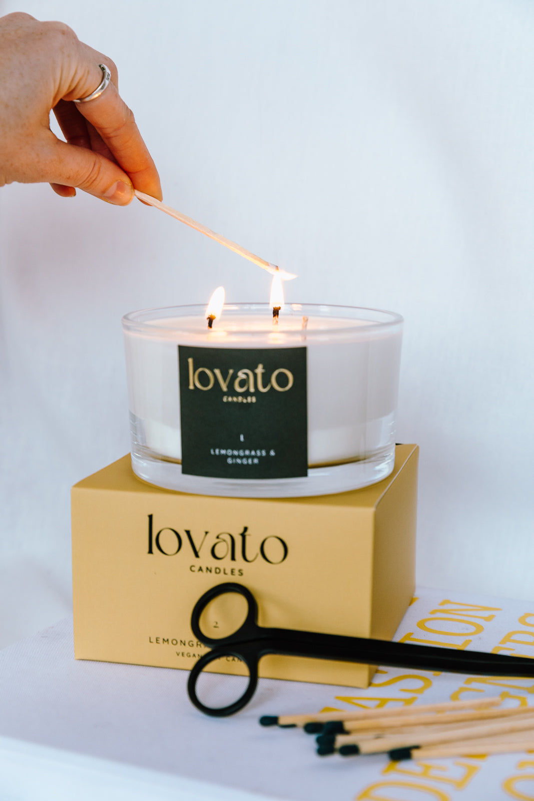 Luxury Scented Soy 3-Wick Candle - Mandarin & Sandalwood