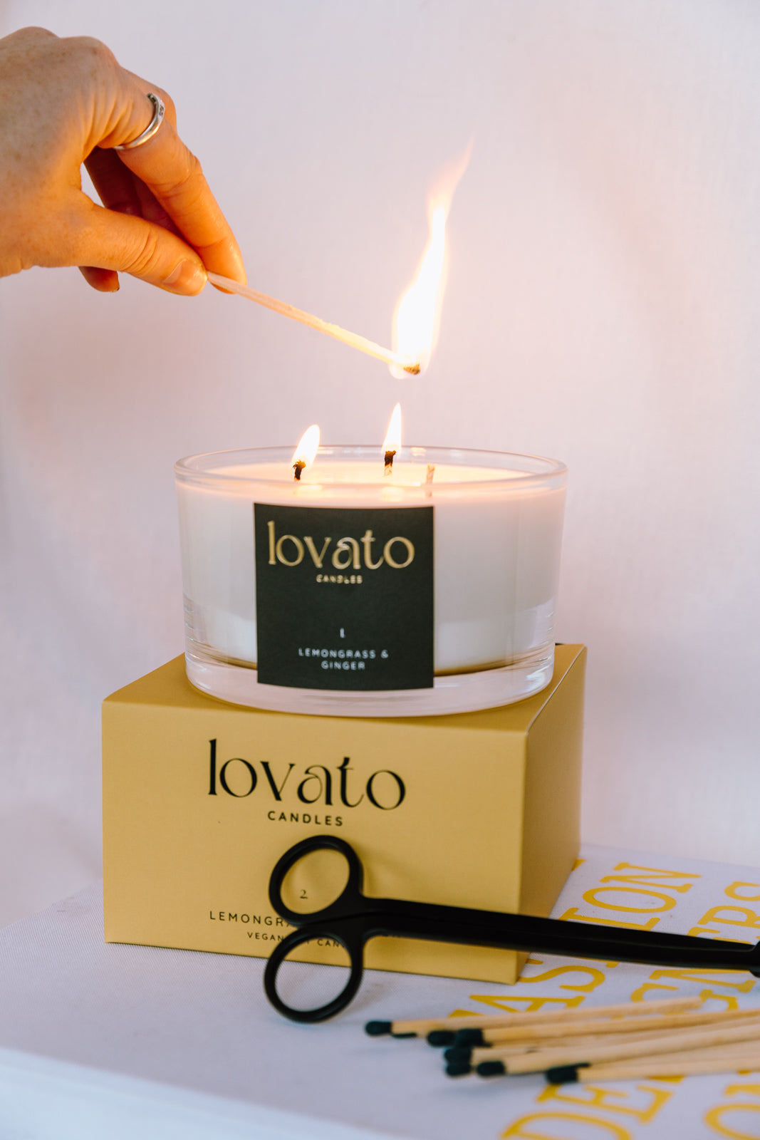 Luxury Scented Soy 3-Wick Candle - Lemongrass & Ginger