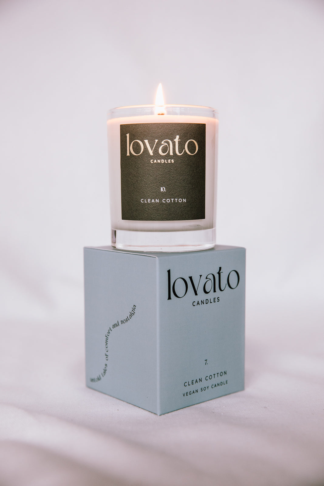 Luxury Scented Medium Soy Candle - Clean Cotton