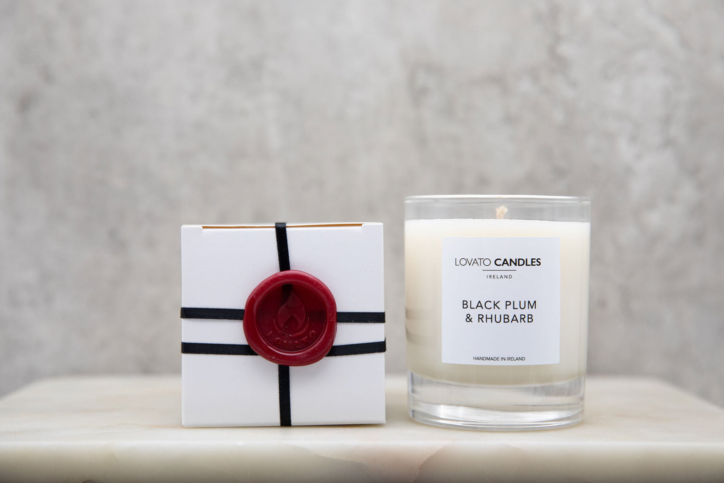 Clear Scented Candle with Luxury White Box - Black Plum & Rhubarb