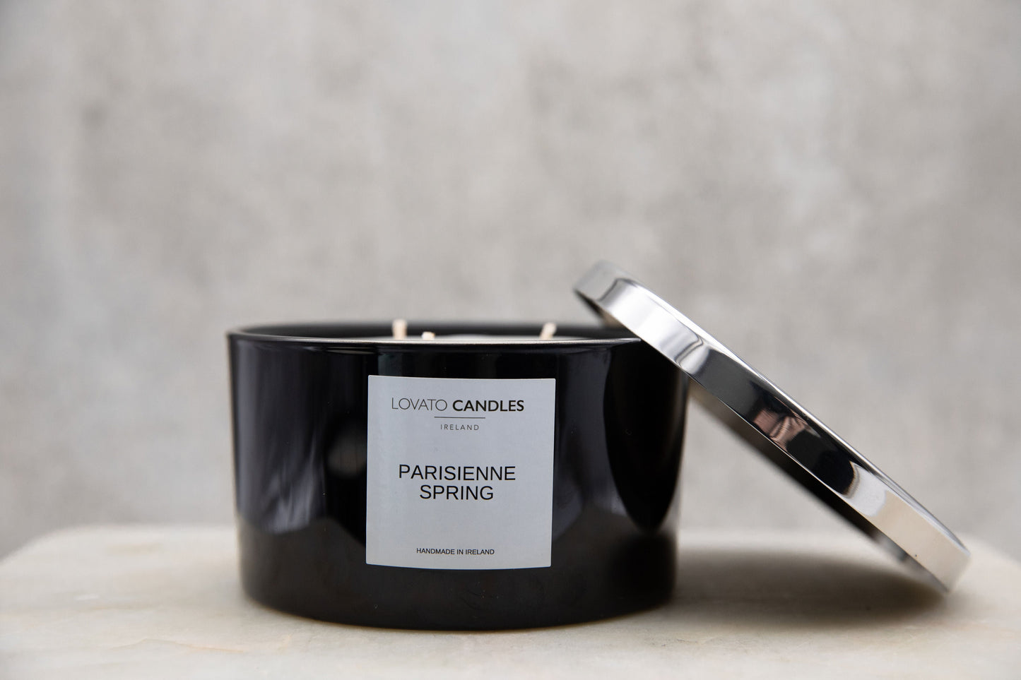 Black 3-Wick Candle - Parisienne Spring