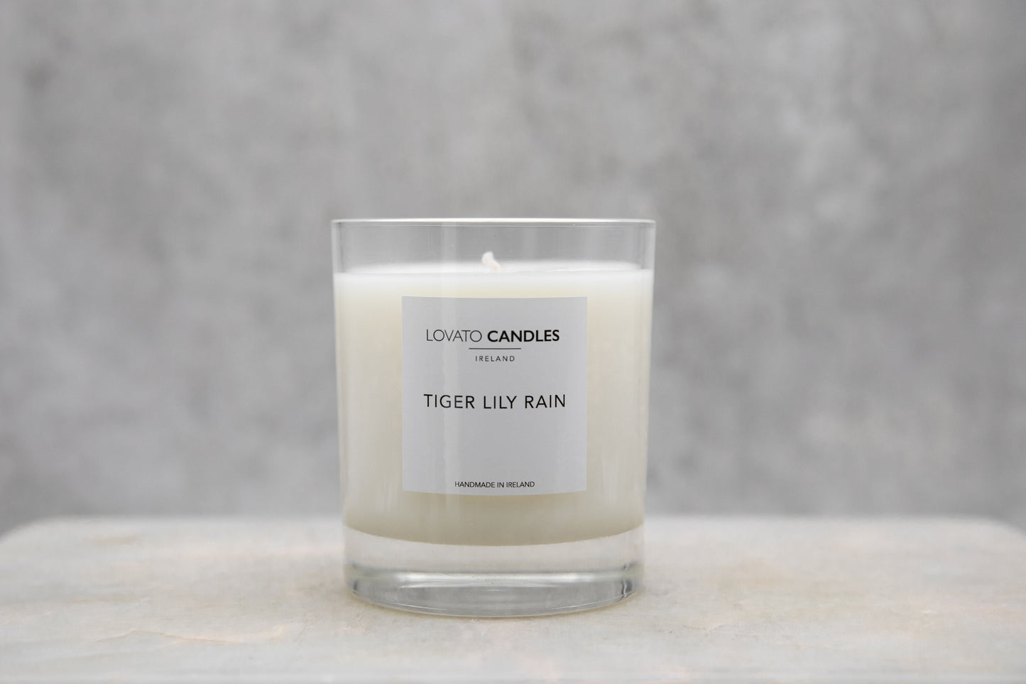 Luxury Clear Candle - Tiger Lily Rain