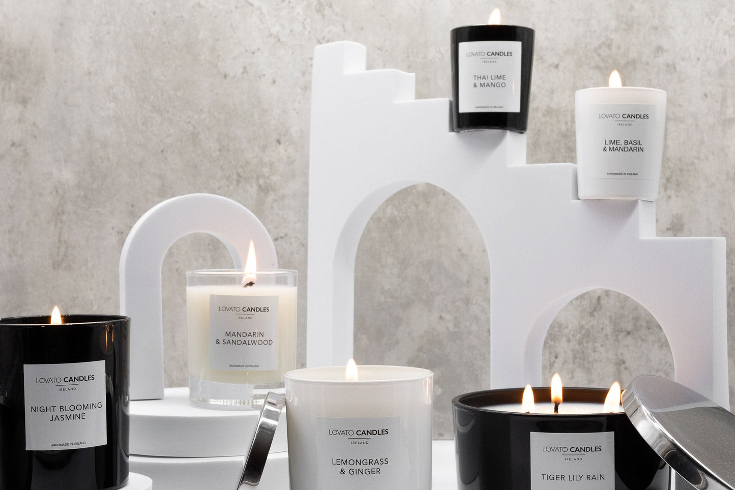 Luxury White Candle - Deserts of Arabia